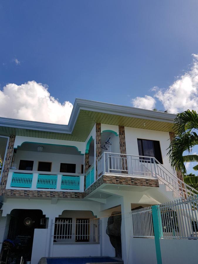 Rosita'S Cottages By The Road Moalboal Esterno foto