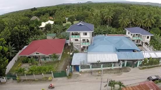 Rosita'S Cottages By The Road Moalboal Esterno foto